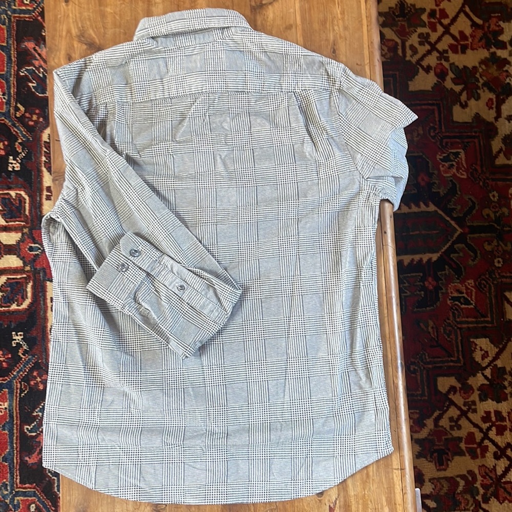 Express button down shirt - Picture 2 of 3